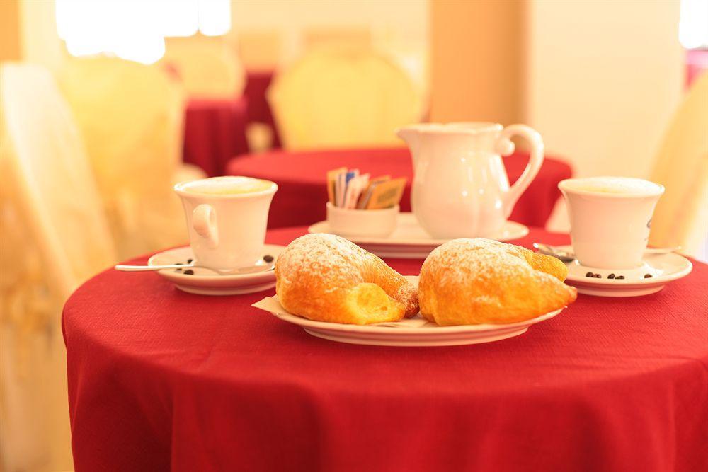 Hotel Stefan Room & Breakfast ガッテーオ・ア・マーレ エクステリア 写真