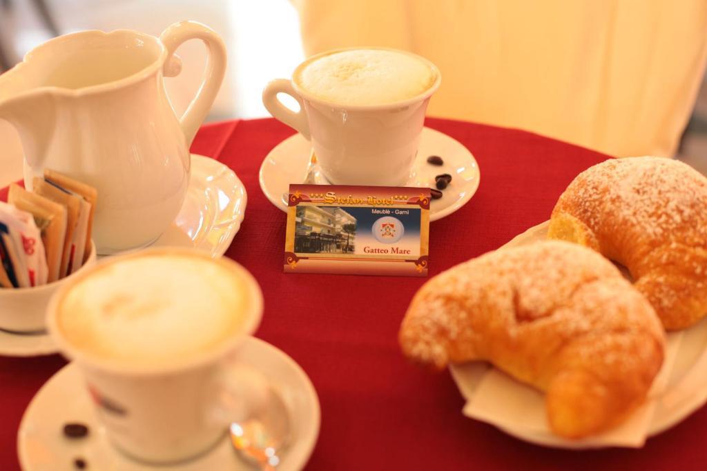 Hotel Stefan Room & Breakfast ガッテーオ・ア・マーレ エクステリア 写真